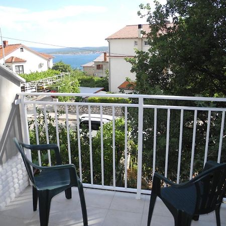 Apartments Nives Crikvenica Exterior photo